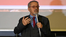 Naci Görür kara haberi verdi: "Eli kulağında, en az 7.4 şiddetinde deprem olacak"