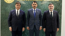 Bakan Kurum, İzmir Büyükşehir Belediye Başkanı Cemil Tugay'ı kabul etti