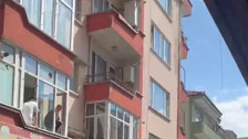 Sakarya'da polisten kaçan kişi 4. kattan düştü
