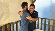 Suriyeli Kağıt Toplayıcıdan Örnek Davranış: 500 Bin Lirayı Sahibine Teslim Etti