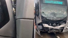 İstanbul Avcılar'da metrobüs kazası! Yaralılar var