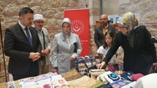 İstanbul'da kadın çocuk ve engellilerin sanat eserleri sergilendi