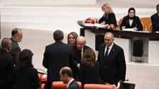 Devlet Bahçeli: Dünyada barış isterken kendi ülkemizde barışı sağlamak lazım