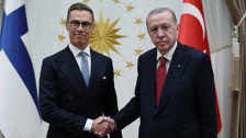 Finlandiya Cumhurbaşkanı Türkiye'de! Cumhurbaşkanı Erdoğan'dan önemli açıklamalar