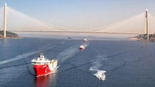 Oruç Reis Araştırma Gemisi, Somali yolcusu! İstanbul Boğazı'ndan geçti