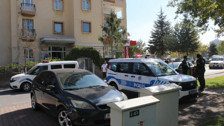 Polisi görünce balkondan atlayan firari hükümlü yaralandı