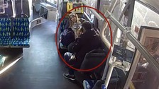 Bir İstanbul dramı! Taksi bulamayınca metrobüste doğum yaptı! O anlar kamerada