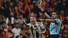 Galatasaray-Beşiktaş derbisine damga vuran Arda Kardeşler hakkında çarpıcı iddia: Hakaret davalarından gelir kapısı yapmışlar