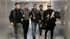 Yasa dışı bahis soruşturmasında gözaltına alınan Serdar Ortaç için ev hapsi kararı