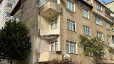 Kartal'da 3 katlı binada balkon çöktü! Bina mühürlenerek boşaltıldı