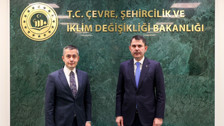 Bakan Kurum, Esenyurt Belediye Başkan Vekili Can Aksoy'u kabul etti