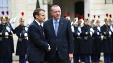 Cumhurbaşkanı Erdoğan, Macron ile görüştü