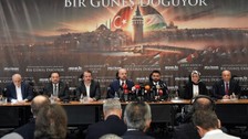 Galata Köprüsü'nde Filistin için kitlesel eylem