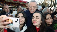 Cumhurbaşkanı Erdoğan'dan Sultanahmet'e Regaip Kandili ziyareti