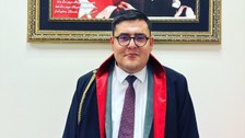 Cumhuriyet savcısı adayı Mithat Can Yalman, otel odasında ölü bulundu! Son paylaşımında mobinge uğradığını belirtmiş