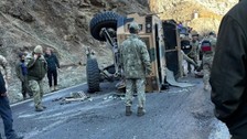 Şırnak'ta askeri araç devrildi: 2 asker yaralı