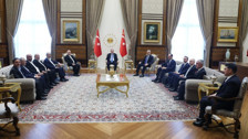 Ateşkes sonrası ilk ziyaret! Cumhurbaşkanı Erdoğan Hamas heyetini kabul etti
