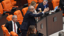 TBMM Genel Kurulu'nda sosyal medya bağımlılığı ve diğer konular tartışıldı