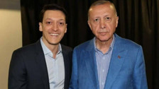 Cumhurbaşkanı Erdoğan, Mesut Özil için: Çok utangaçsın