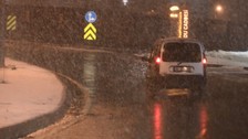 İstanbul’da kar yağışı trafiği felç etti: Yoğunluk yüzde 69’a ulaştı