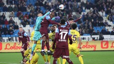 Trabzonspor'dan kritik galibiyet: Yenilmezlik serisi 4 maça çıktı