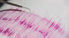 AFAD duyurdu: Ege Denizi'nde iki dakika arayla deprem