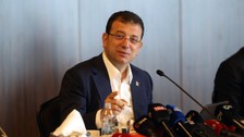İmamoğlu resmi olarak açıkladı: Adaylık başvurusunu duyurdu!
