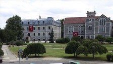 Boğaziçi Üniversitesi'nden uyarı: Uygunsuz yakınlaşan öğrencilere soruşturma açılacak
