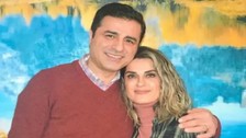 Erdoğan tarafından verilen özel izinle cezaevinden çıkan Demirtaş, hastanede eşine refakat etti