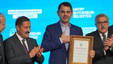 Çevre, Şehircilik ve İklim Değişikliği Bakanı Murat Kurum’a Hatay'dan hemşehrilik beratı