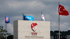 Dört büyükler "çirkin ve kötü tezahüratları" sebebiyle PFDK'ya sevk edildi