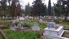 Arife günü mezarlık ziyaretinde aileler arasında silahlı kavga