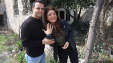 Depremin ardından gelen evlilik teklifi: Antakya sokaklarında duygu dolu anlar