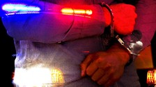 Türk polisinden kaçamadılar! Kırmızı bültenle aranan 5 kişi Gürcistan'da yakalandı