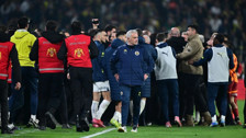 Okan Buruk'un burnunu sıkan Jose Mourinho PFDK'ya sevk edildi