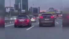 Makas atıp trafiği tehlikeye sokan sürücü kameralara yakalandı