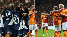 Fenerbahçe, Galatasaray'la puan farkını 3'e indirdi şampiyonluk oranları güncellendi