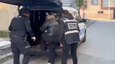 144 kişiyi dolandırarak 3,5 milyon liralık vurgun yapan şebeke gözaltına alındı