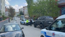 Eskişehir'de 12 saat kaçan sürücü yakalandı: Araçtan otomatik tüfek ve mermiler çıktı