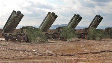 Türkiye'nin S-400 hamlesi ABD'yi harekete geçirdi: Suriye iddiası kriz yarattı