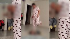 Fatih’te kendi evinde baktığı bebeği darp eden bakıcı gözaltına alındı