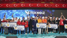 İzmir'de robotik kodlama şenliği gerçekleşti