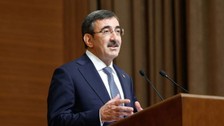 Cumhurbaşkanı Yardımcısı Yılmaz'dan, şehit Uzman Çavuş Özen için başsağlığı mesajı
