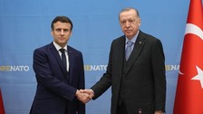 Son dakika! Cumhurbaşkanı Erdoğan, Macron ile görüştü: Gündem Rusya-Ukrayna savaşı
