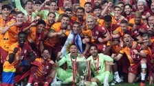 Galatasaray Türkiye'de 5. yıldızı takan ilk kulüp oldu