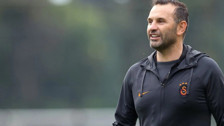 Galatasaray'ı üst üste 3. kez şampiyon yapan Okan Buruk tarihe geçti