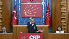Özgür Özel kürsüden meydan okudu! Kayyum iddialarına sert çıktı: Atatürk'ün partisini bırakmayız