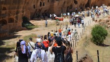 Kurban Bayramı'nda Mardin'e turist akını! Oteller doldu, çevre illerde konaklıyorlar