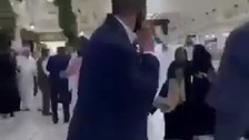 İran saldırısı sonrası Katar'da panik anları kamerada