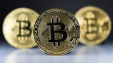 Bitcoin balinası 14 yıl sonra uyandı! 18 bin dolardan 2.5 milyar dolara...